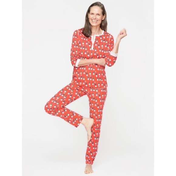 Roller Rabbit Pajamas - Picture 2 of 3